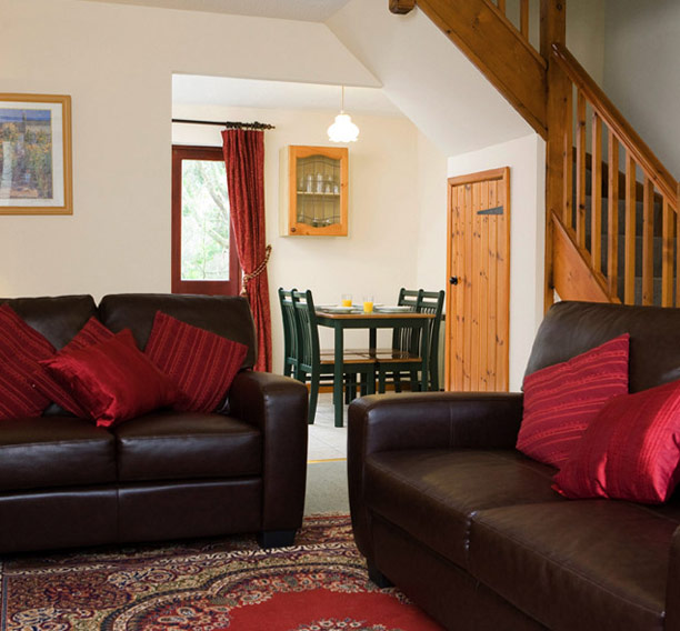 cottage cheltenham