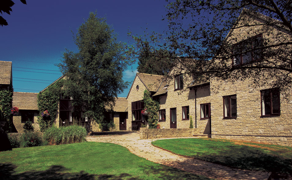 cottage in cotswolds